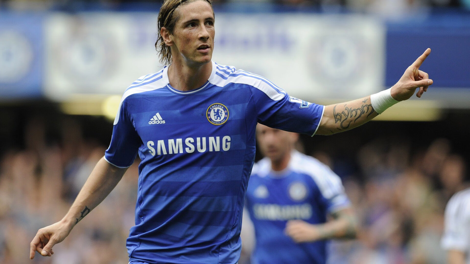 澳大利亚男子4×200米自由泳接力决赛强势开战，女子200米自由泳接力澳大利亚